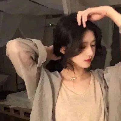 俊俏媳妇开明婆